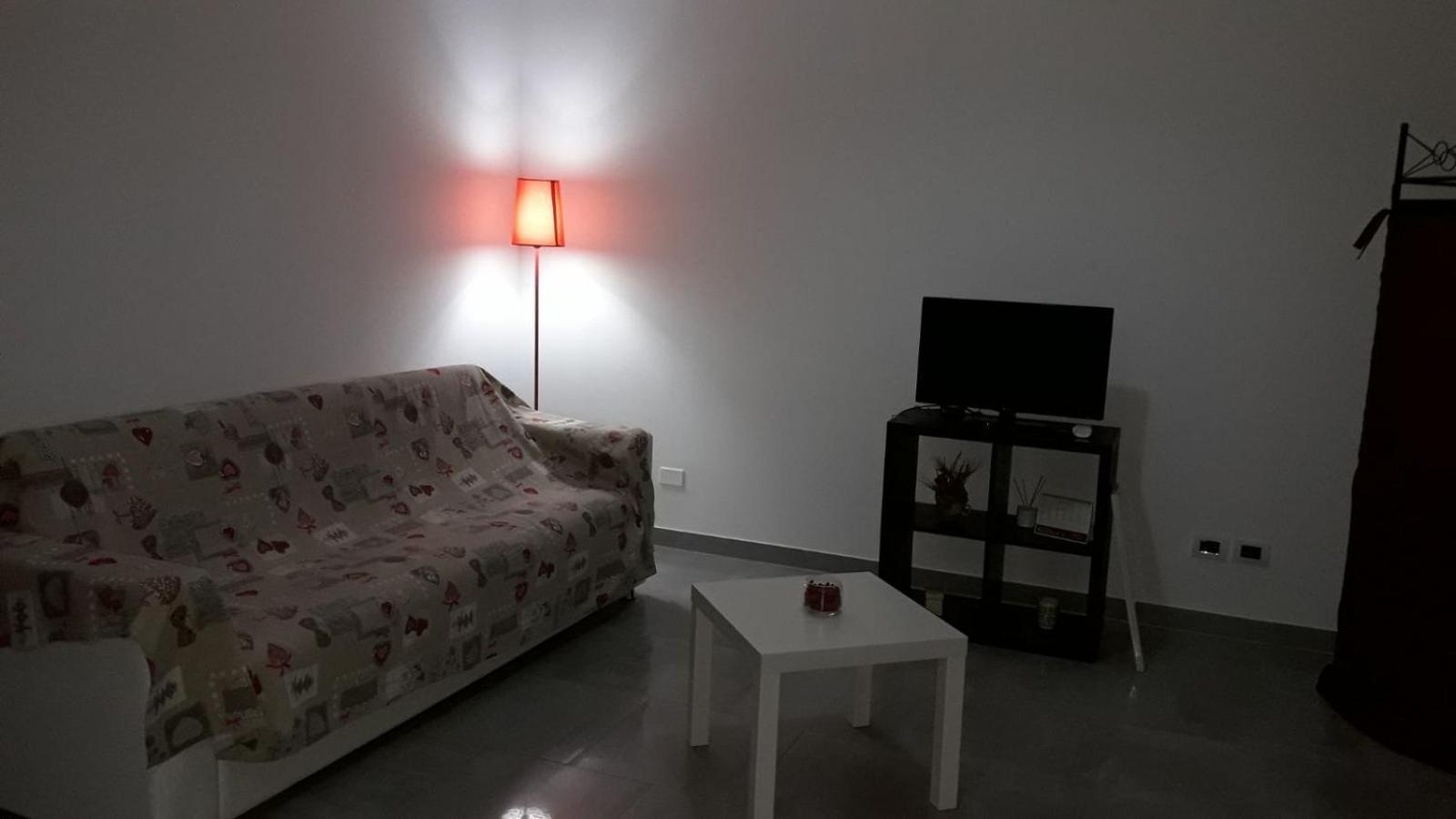 Casa Zefiro Lägenhet Pozzallo Exteriör bild