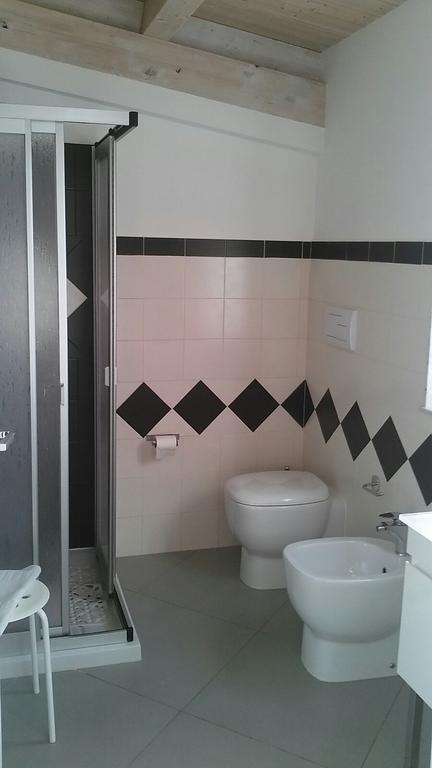 Casa Zefiro Lägenhet Pozzallo Exteriör bild