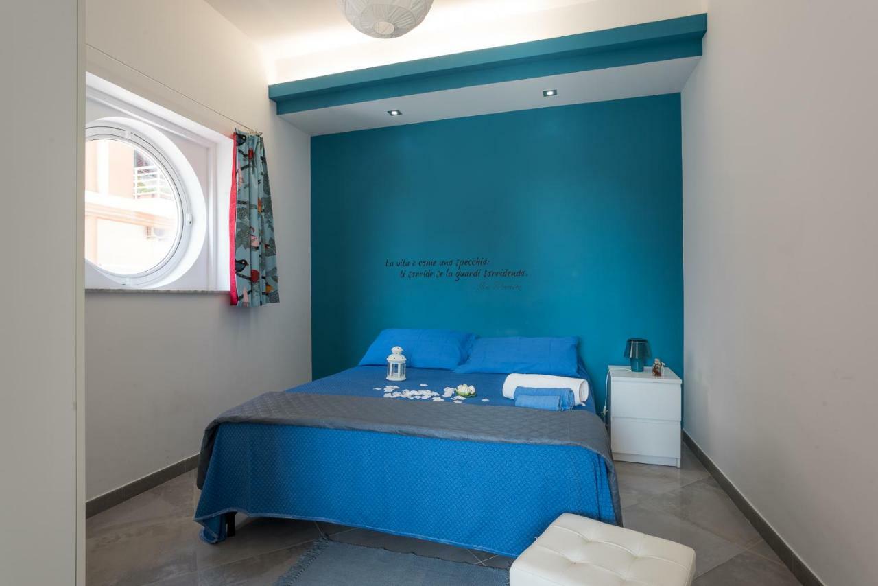 Casa Zefiro Lägenhet Pozzallo Exteriör bild